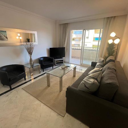 马尔韦利亚Heart Of Puerto Banus Newly Renavated Free Parking , Wifi ,Pool,Gym,Padel Court公寓 外观 照片
