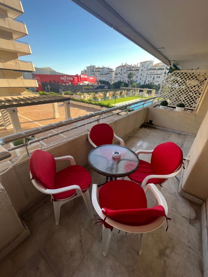 马尔韦利亚Heart Of Puerto Banus Newly Renavated Free Parking , Wifi ,Pool,Gym,Padel Court公寓 外观 照片