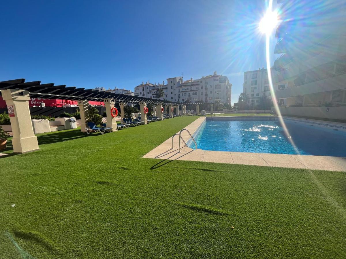 马尔韦利亚Heart Of Puerto Banus Newly Renavated Free Parking , Wifi ,Pool,Gym,Padel Court公寓 外观 照片